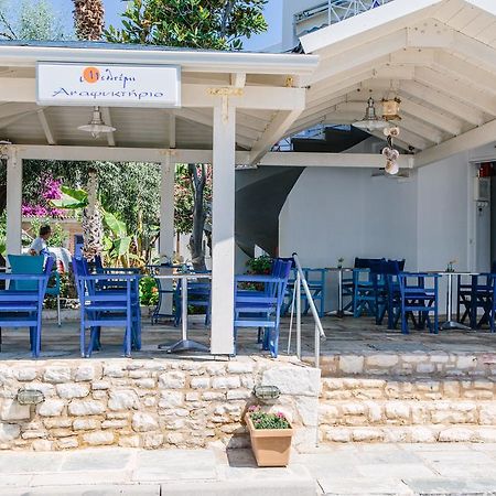 Aparthotel Μeltemi à Glífa Extérieur photo